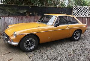 Full size image of 1970 MGB GT
